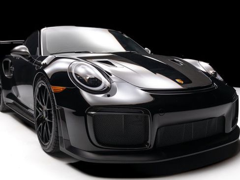Used 2018 Porsche 911 GT2 RS RWD image 31