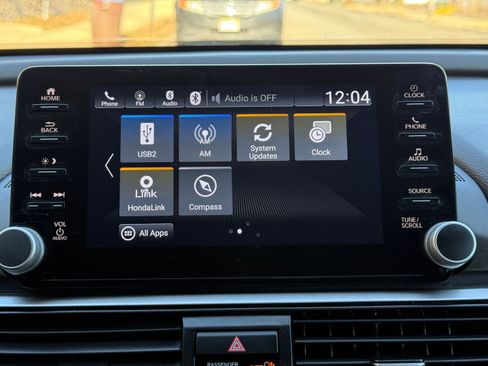 Used 2022 Honda Accord Sport image 36