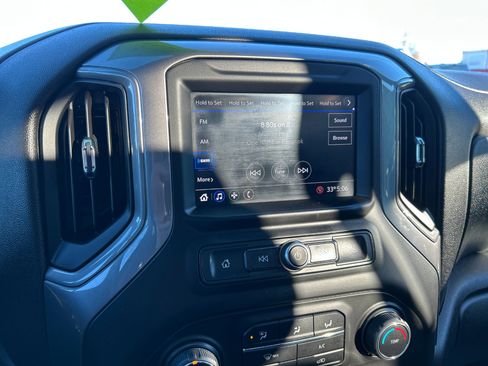 Used 2021 Chevrolet Silverado 1500 Custom Trail Boss image 9