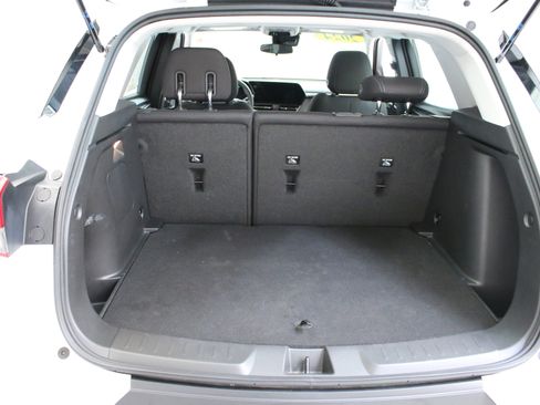 Used 2024 Chevrolet TrailBlazer LS image 26