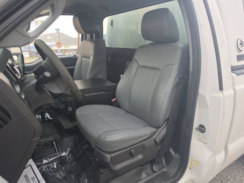 Used 2014 Ford F250 XL w/ Power Equipment Group AWD/4WD image 14
