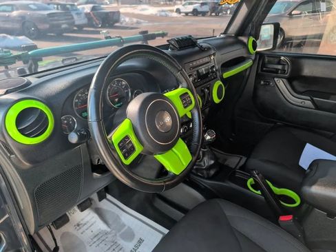 Used 2018 Jeep Wrangler Sport AWD/4WD image 19