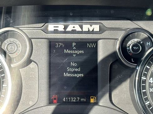 Used 2024 RAM 2500 Big Horn image 15