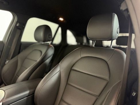 Used 2022 Mercedes-Benz GLC 300 4MATIC image 18