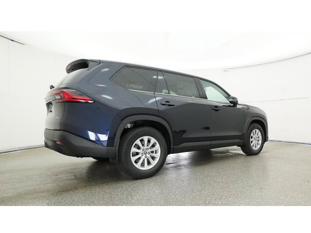 Used 2025 Toyota Grand Highlander AWD Hybrid image 31