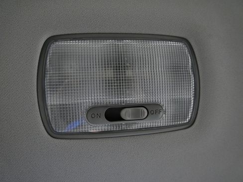 Used 2012 Honda Accord LX image 32