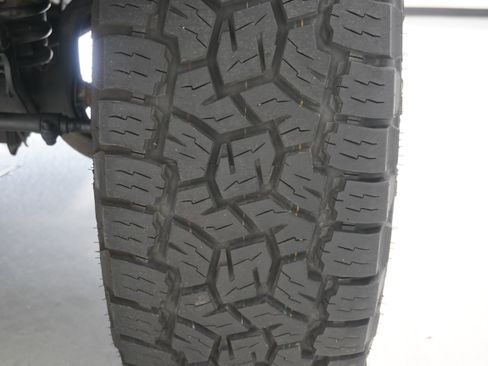 Used 2005 Jeep Wrangler Rubicon w/ Security Group AWD/4WD image 27