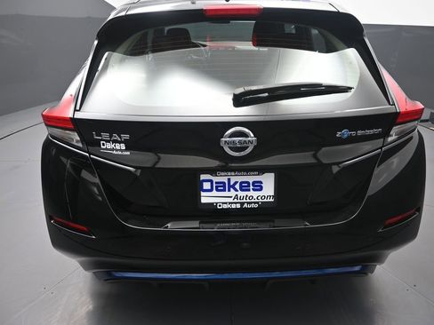 Used 2022 Nissan Leaf S image 30