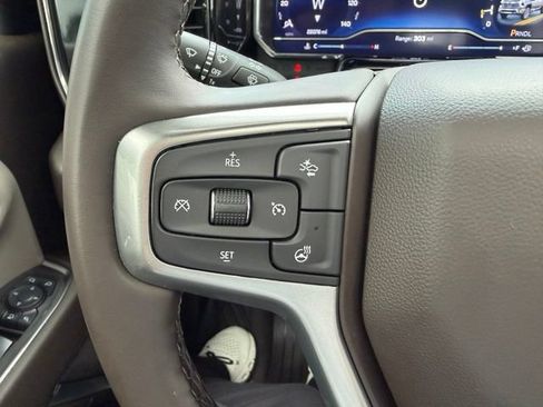 Used 2025 Chevrolet Silverado 2500 LTZ w/ LTZ Premium Package AWD/4WD image 19