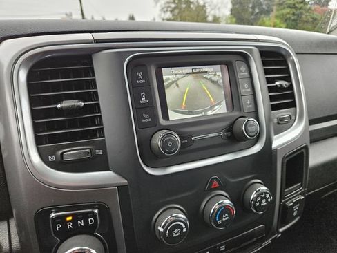 Used 2023 RAM 1500 Classic SLT AWD/4WD image 33