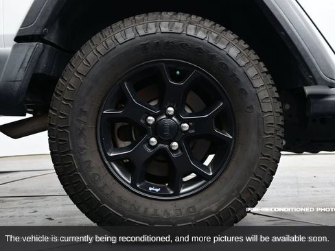 Used 2021 Jeep Wrangler Unlimited Sport AWD/4WD image 16