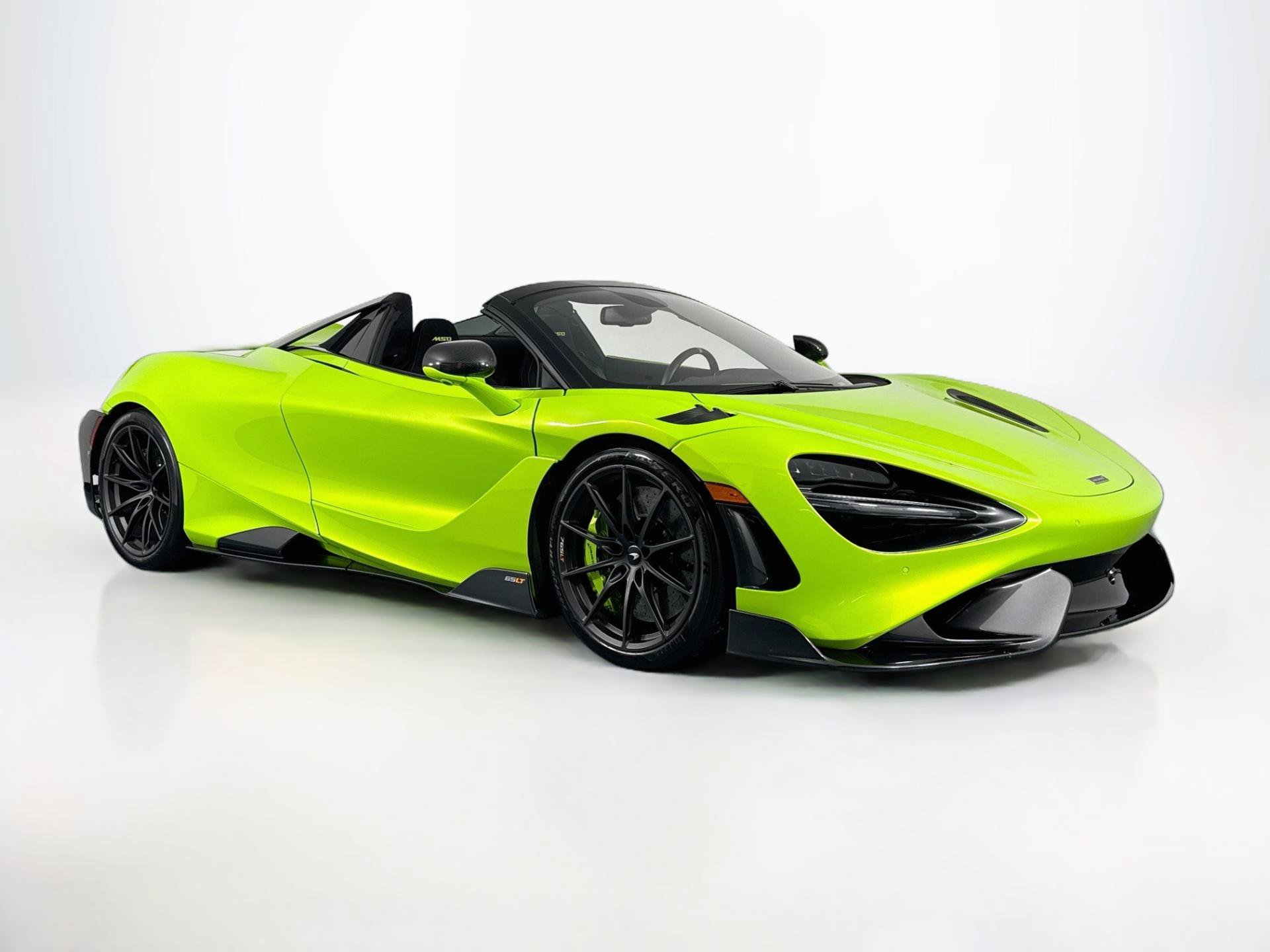 Used 2022 McLaren 765LT RWD image 3