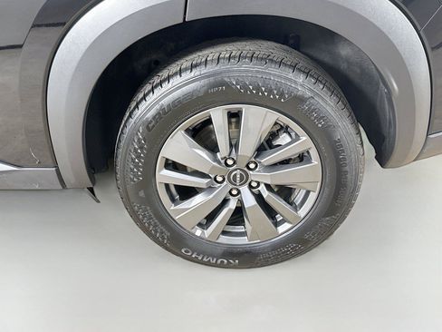 Used 2025 Nissan Pathfinder SV AWD/4WD image 30