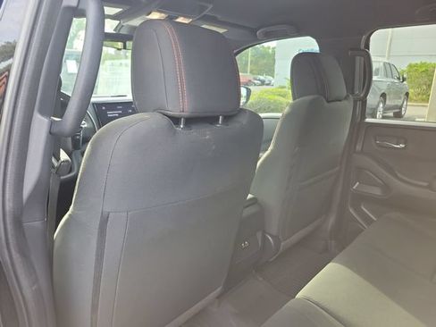 Used 2024 Nissan Frontier PRO-4X w/ Technology Package AWD/4WD image 14