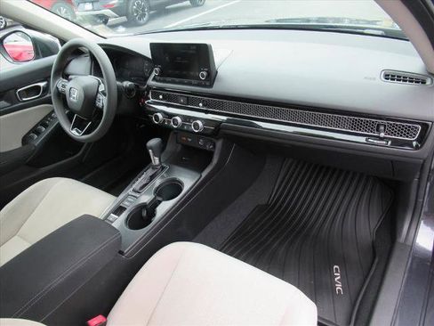 Used 2022 Honda Civic LX image 11