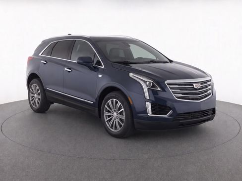 Used 2019 Cadillac XT5 Luxury FWD image 1