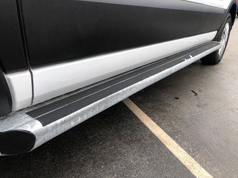 Used 2024 Ford Transit 250 Low Roof w/ Exterior Upgrade Package image 14