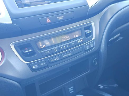Used 2017 Honda Ridgeline Sport image 29