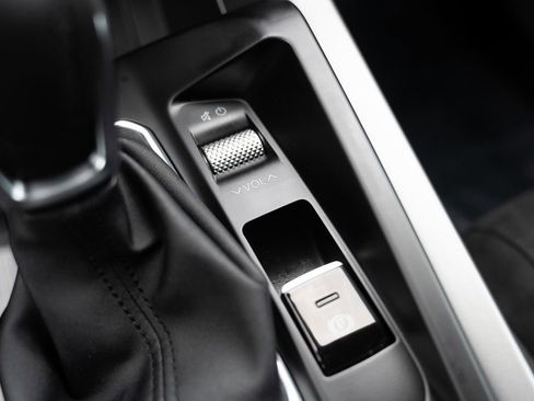 Used 2024 Dodge Hornet R/T image 32