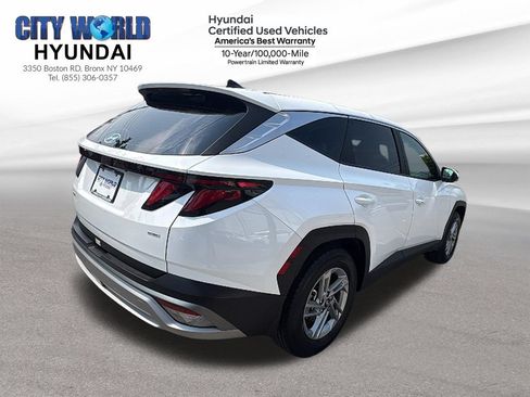 Used 2025 Hyundai Tucson SE AWD/4WD image 5