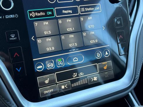 Used 2025 Subaru Outback Premium image 24