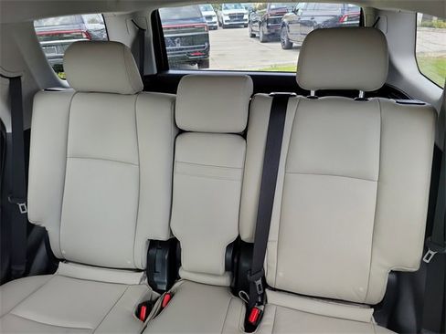 Used 2022 Toyota 4Runner SR5 image 12