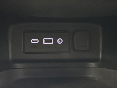 Used 2019 Chevrolet Equinox LT AWD/4WD image 30