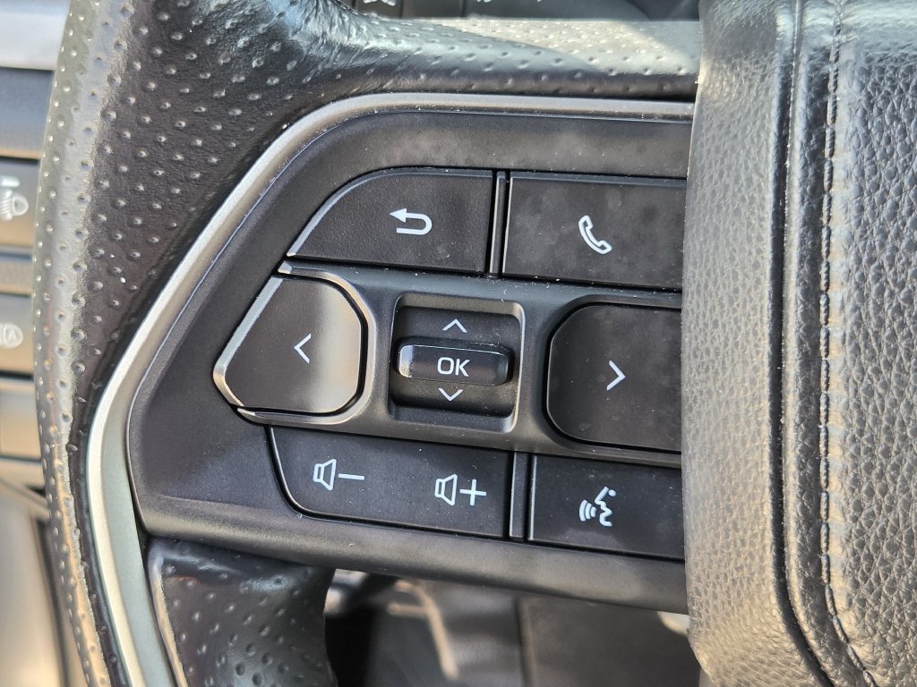 Used 2025 Toyota 4Runner 4WD image 23