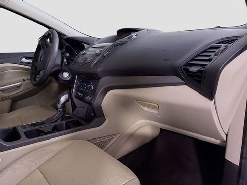 Used 2018 Ford Escape SE image 29