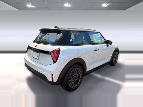 New 2026 MINI Cooper S image 8
