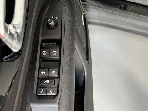 Used 2022 Jeep Compass Trailhawk w/ Trailhawk Elite Group AWD/4WD image 18