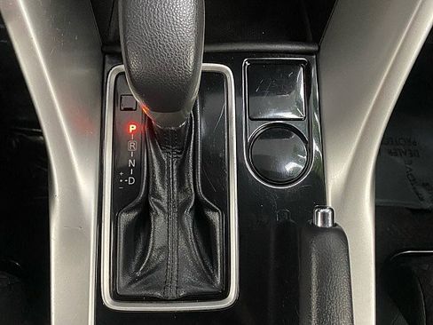 Used 2020 Mitsubishi Eclipse Cross ES image 20