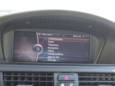 Used 2011 BMW M3 Coupe image 24