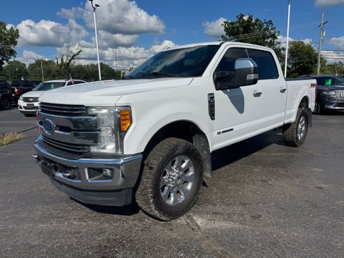 Used 2017 Ford F250 Lariat w/ Chrome Package AWD/4WD image 1