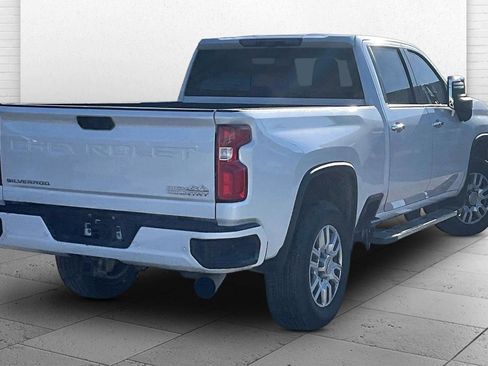 Used 2020 Chevrolet Silverado 2500 High Country w/ Z71 Off-Road Package image 10