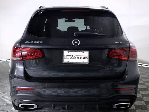 Used 2020 Mercedes-Benz GLC 300 4MATIC image 5