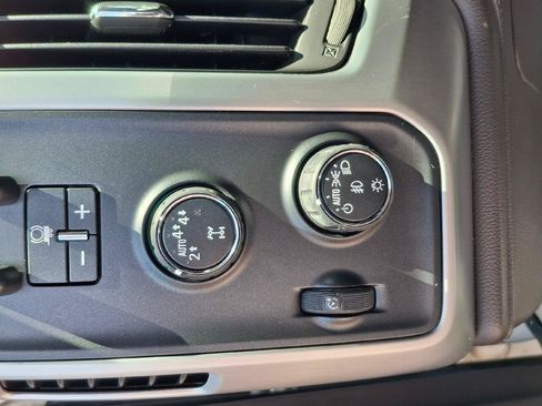 Used 2017 GMC Sierra 1500 SLT AWD/4WD image 10