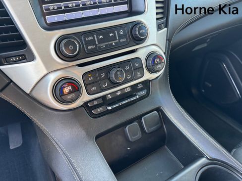 Used 2020 GMC Yukon XL SLE w/ Convenience Package image 24