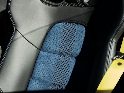 Used 2025 Porsche 718 Cayman GT4 RS w/ Weissach Package image 41