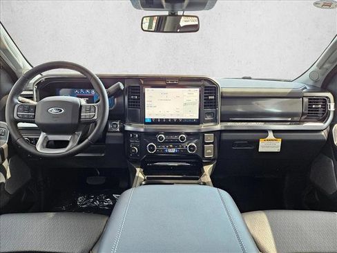 New 2026 Ford F250 Lariat w/ FX4 Off-Road Package image 14
