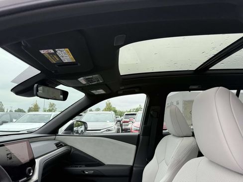 Used 2026 Lexus TX 350 AWD w/ Technology Package image 16