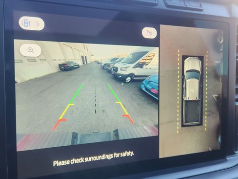 Certified 2023 Ford F350 Platinum w/ Tremor Off-Road Package image 26