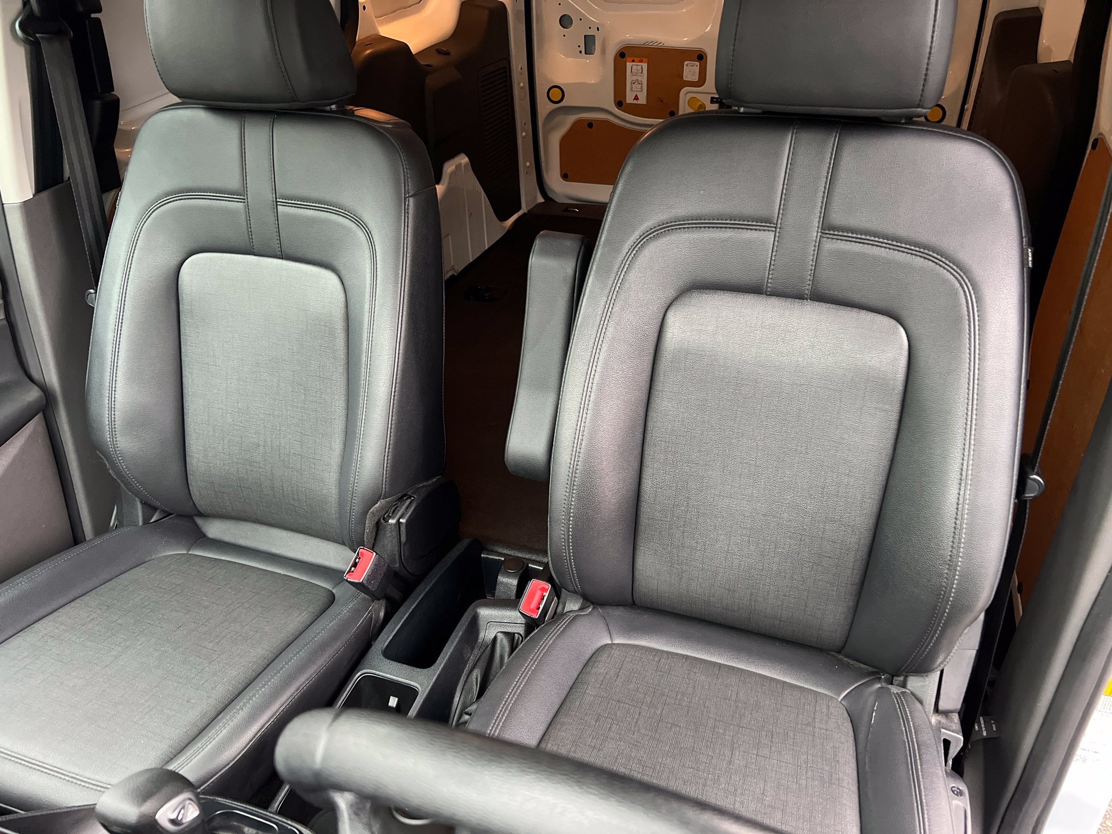 Used 2019 Ford Transit Connect XL FWD image 20
