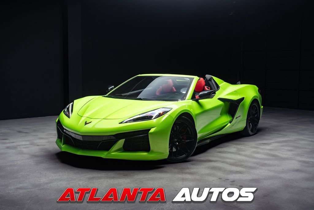 Used 2023 Chevrolet Corvette Z06 w/ Stealth Interior Trim Package RWD image 1