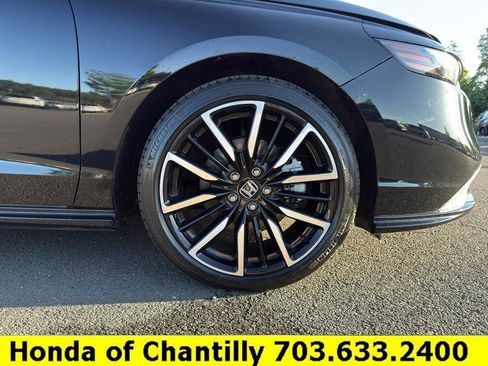 Used 2024 Honda Accord Touring image 26