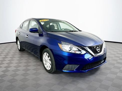 Used 2019 Nissan Sentra SV FWD image 3
