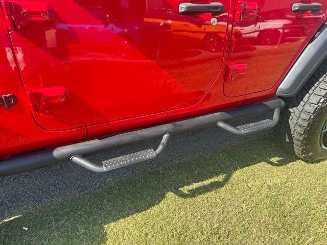 Used 2018 Jeep Wrangler Unlimited Sport AWD/4WD image 8