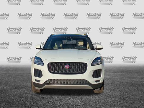 Used 2020 Jaguar E-PACE SE image 3