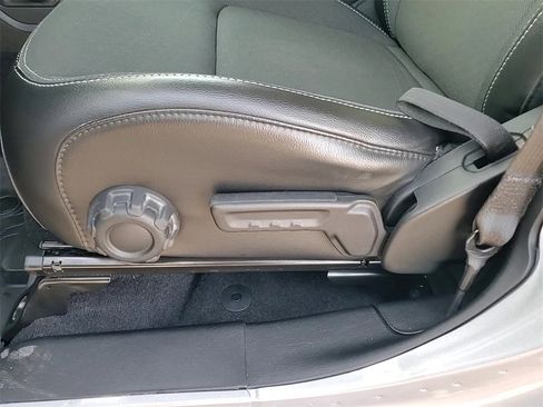 Used 2021 Jeep Wrangler Unlimited Freedom Edition image 12