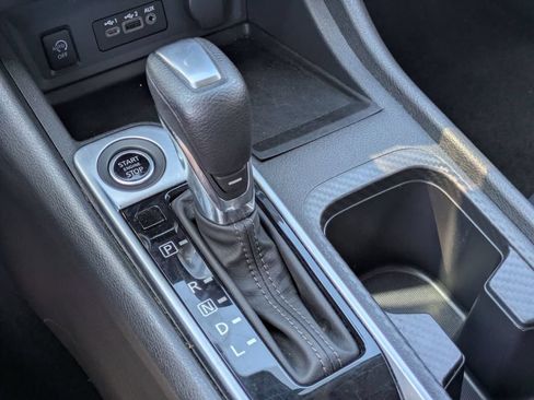 Used 2025 Nissan Sentra SV FWD image 22
